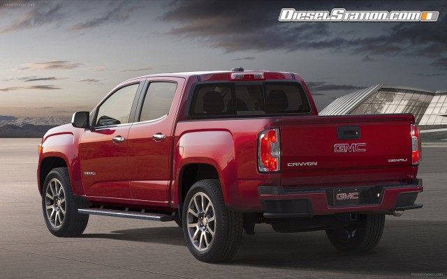 GMC Canyon Denali 2017 Widescreen Picture #6 GMC Canyon Denali 2017 Widescreen Picture #6