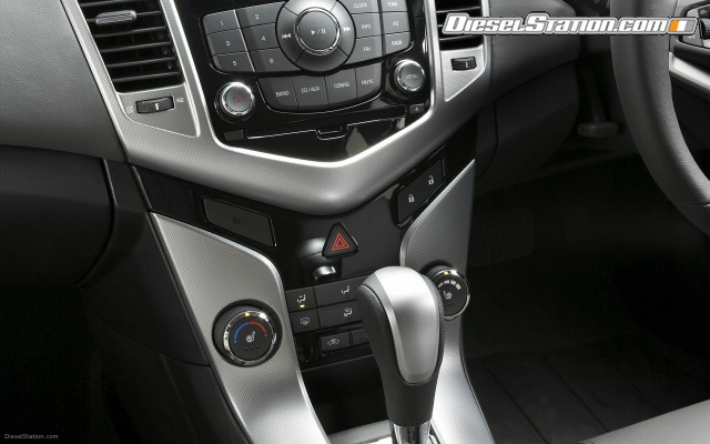 Holden 2010 Cruze Widescreen Picture #13 Holden 2010 Cruze Widescreen Picture #13