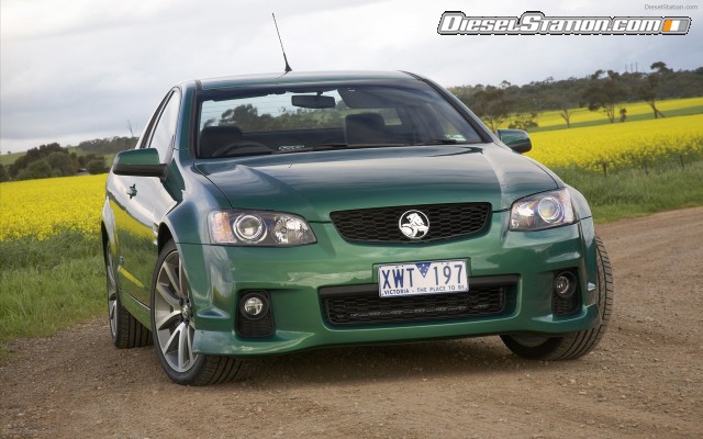 Holden VE II Commodore SSV 2011 Widescreen Picture #3 Holden VE II Commodore SSV 2011 Widescreen Picture #3