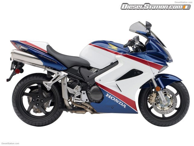 Honda 2009 Interceptor Picture #5 Honda 2009 Interceptor Picture #5