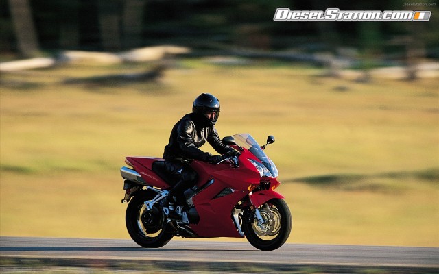 Honda 2009 Interceptor Widescreen Picture #9 Honda 2009 Interceptor Widescreen Picture #9