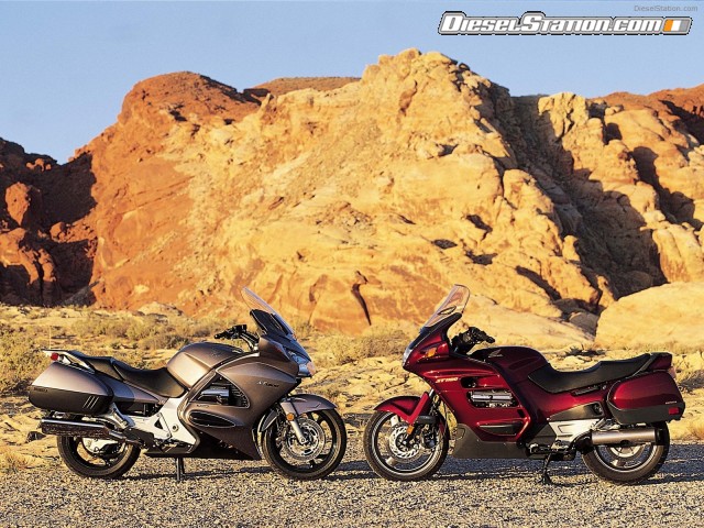 Honda 2009 ST1300 Picture #18 Honda 2009 ST1300 Picture #18