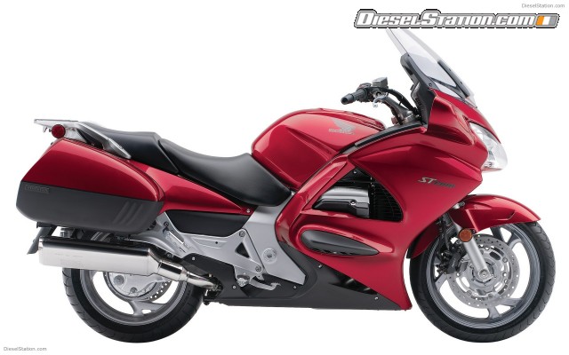 Honda 2009 ST1300 Widescreen Picture #6 Honda 2009 ST1300 Widescreen Picture #6