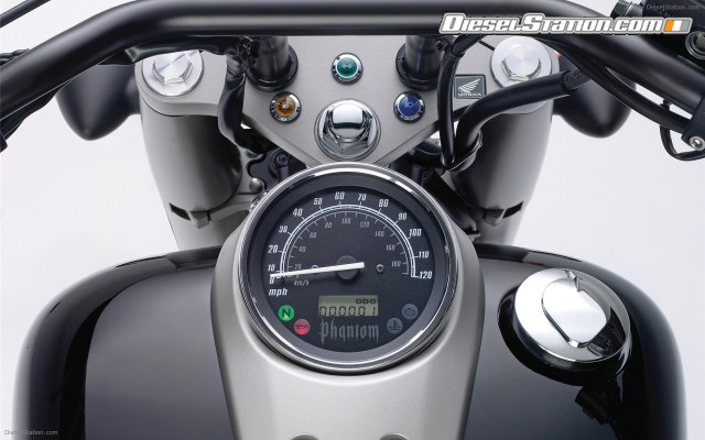 Honda 2010 Shadow Phantom Widescreen Picture #7 Honda 2010 Shadow Phantom Widescreen Picture #7