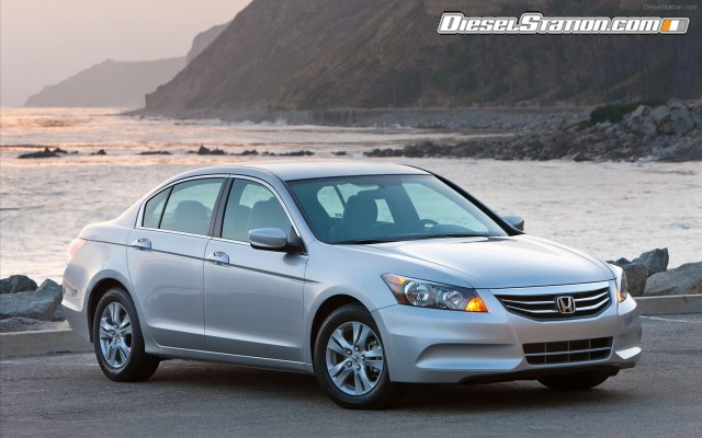 Honda Accord 2012 Widescreen Picture #1 Honda Accord 2012 Widescreen Picture #1