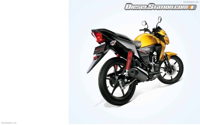 Honda CB Twister Widescreen Picture #1 Honda CB Twister Widescreen Picture #1