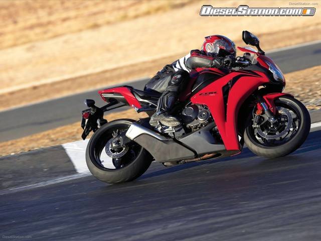 Honda CBR 1000RR 2009 Picture #15 Honda CBR 1000RR 2009 Picture #15