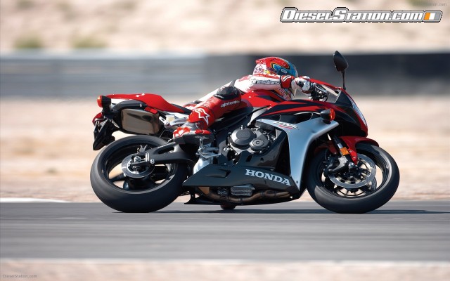 Honda CBR 600RR Widescreen Picture #11 Honda CBR 600RR Widescreen Picture #11