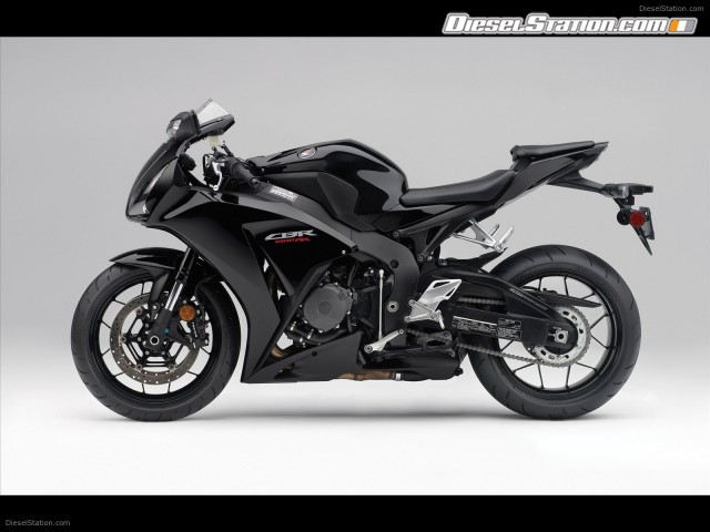Honda CBR1000RR 2012 Picture #19 Honda CBR1000RR 2012 Picture #19