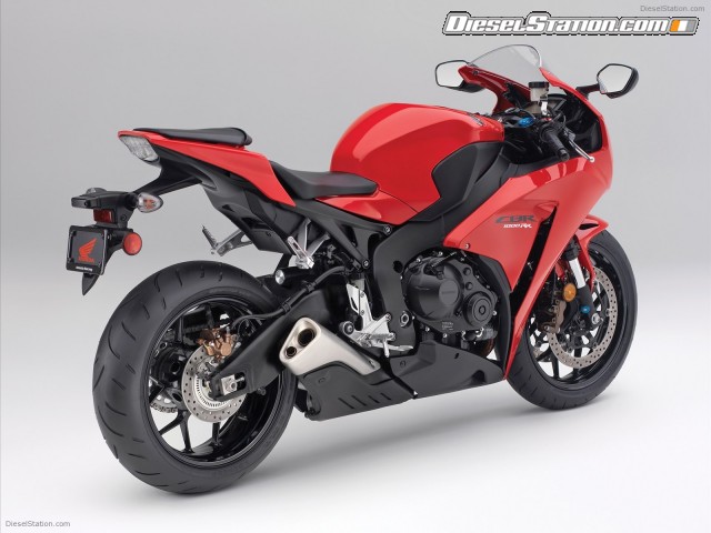 Honda CBR1000RR 2012 Picture #17 Honda CBR1000RR 2012 Picture #17
