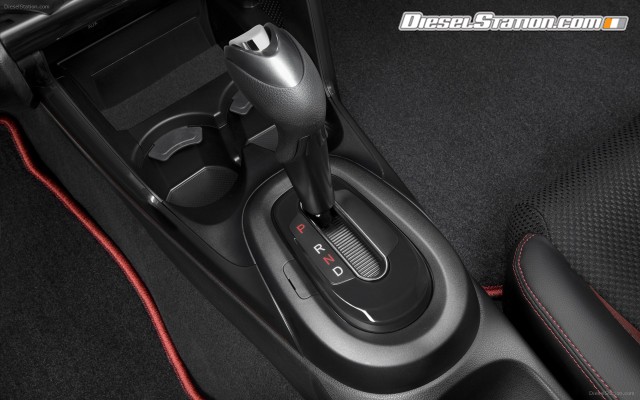 Honda CR Z 2013 Widescreen Picture #30 Honda CR Z 2013 Widescreen Picture #30