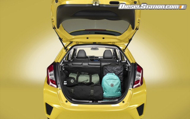 Honda Fit 2015 Widescreen Picture #10 Honda Fit 2015 Widescreen Picture #10