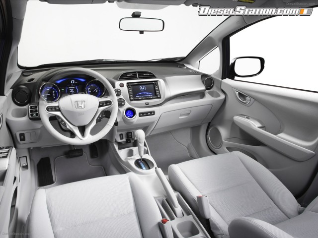 Honda Fit EV concept 2010 pic Picture #4 Honda Fit EV concept 2010 pic Picture #4