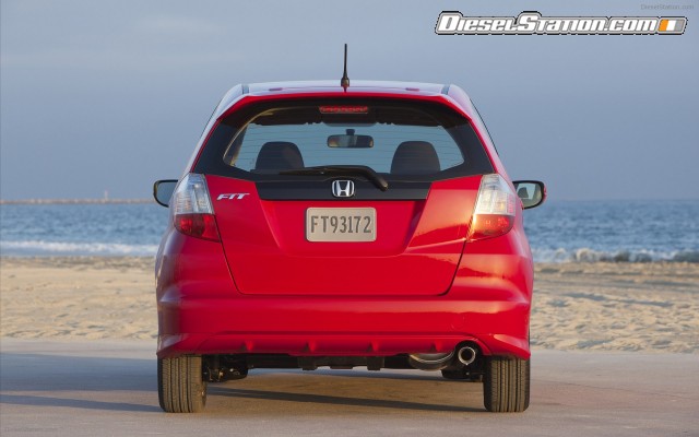 Honda Fit Sport 2012 Widescreen Picture #18 Honda Fit Sport 2012 Widescreen Picture #18