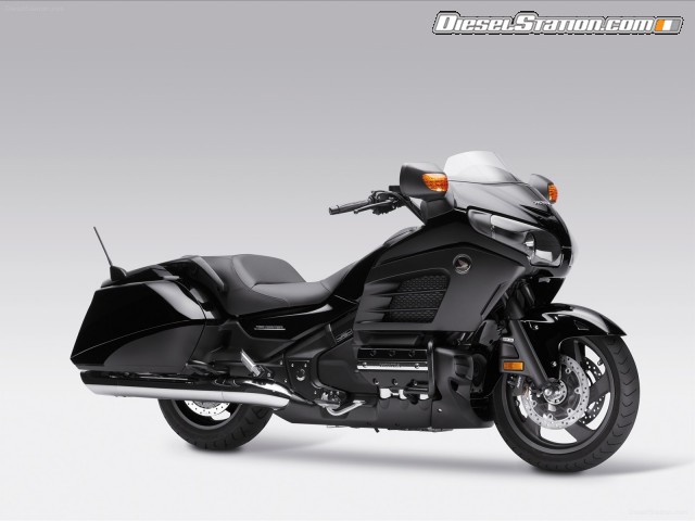 Honda Gold Wing F6B 2014 Picture #0 Honda Gold Wing F6B 2014 Picture #0