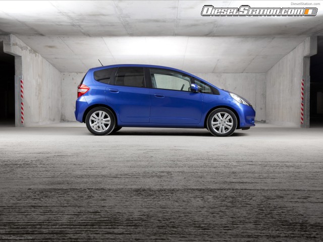 Honda Jazz 2011 Picture #16 Honda Jazz 2011 Picture #16