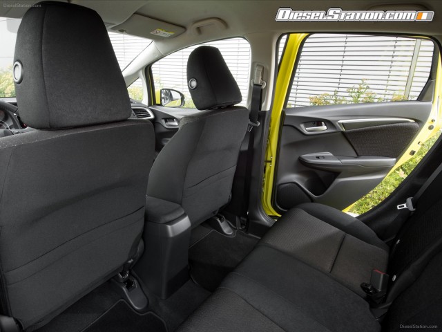 Honda Jazz 2016 Picture #26 Honda Jazz 2016 Picture #26