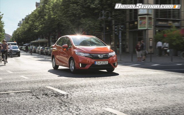 Honda Jazz 2016 Widescreen Picture #46 Honda Jazz 2016 Widescreen Picture #46