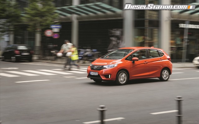 Honda Jazz 2016 Widescreen Picture #88 Honda Jazz 2016 Widescreen Picture #88