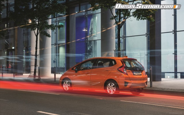 Honda Jazz 2016 Widescreen Picture #27 Honda Jazz 2016 Widescreen Picture #27