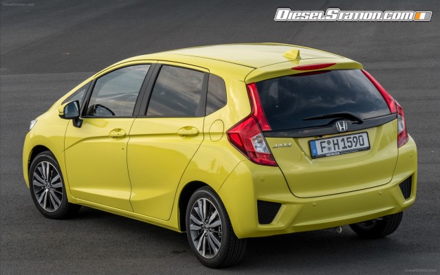 Honda Jazz 2016 Widescreen Picture #42 Honda Jazz 2016 Widescreen Picture #42