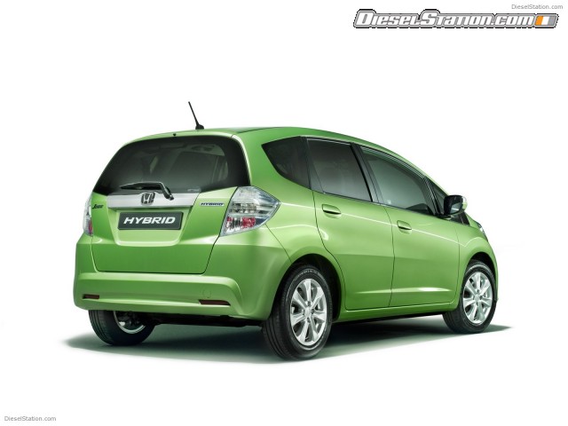 Honda Jazz Hybrid 2011 Picture #2 Honda Jazz Hybrid 2011 Picture #2