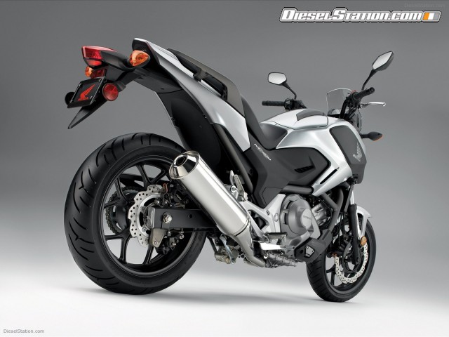 Honda NC700X 2012 Picture #17 Honda NC700X 2012 Picture #17