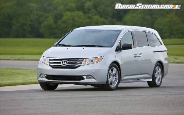 Honda Odyssey 2011 Widescreen Picture #6 Honda Odyssey 2011 Widescreen Picture #6