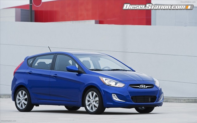 Hyundai Accent 2012 Widescreen Picture #29 Hyundai Accent 2012 Widescreen Picture #29