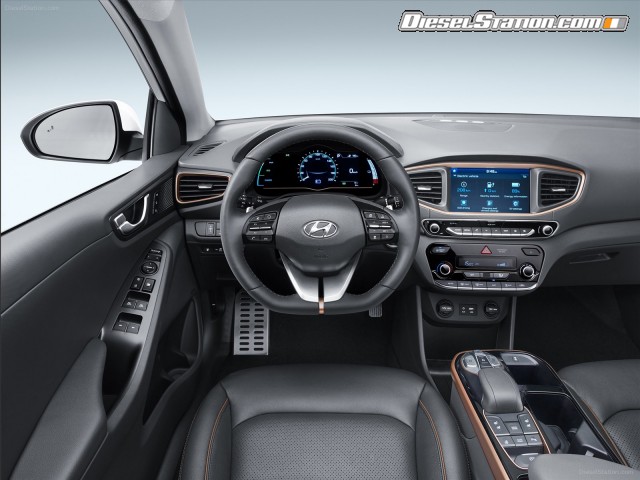 Hyundai Ioniq 2017 Picture #7 Hyundai Ioniq 2017 Picture #7