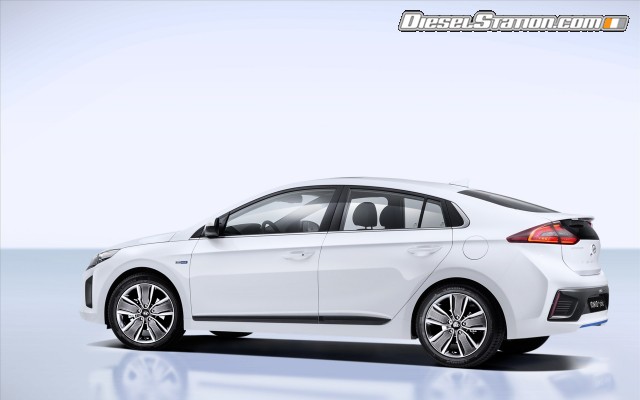 Hyundai Ioniq 2017 Widescreen Picture #50 Hyundai Ioniq 2017 Widescreen Picture #50