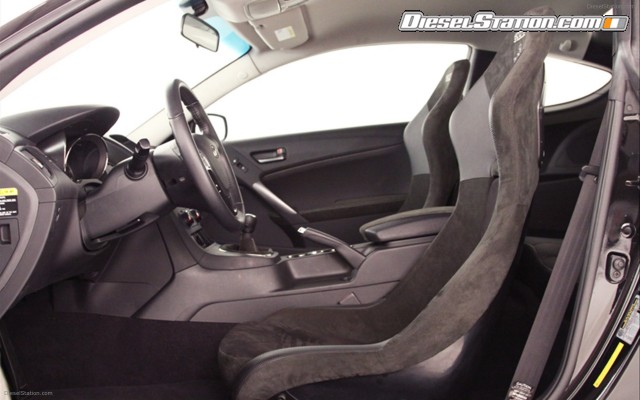 Hyundai RM500 Genesis Coupe 2011 Widescreen Picture #19 Hyundai RM500 Genesis Coupe 2011 Widescreen Picture #19