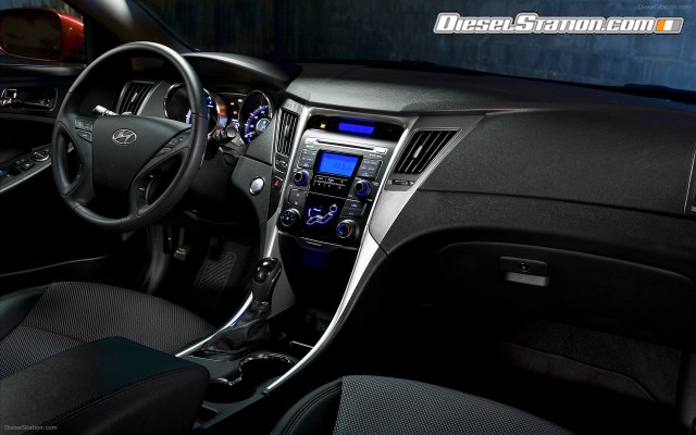 Hyundai SONATA 2012 Widescreen Picture #4 Hyundai SONATA 2012 Widescreen Picture #4