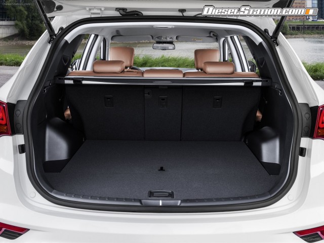 Hyundai Santa Fe 2016 Picture #4 Hyundai Santa Fe 2016 Picture #4