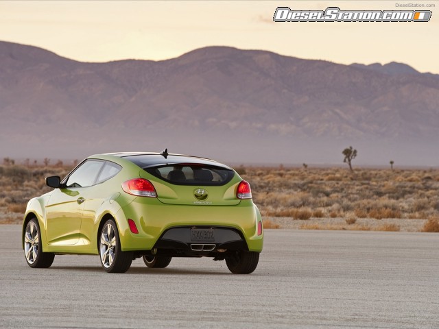 Hyundai Veloster 2012 Picture #3 Hyundai Veloster 2012 Picture #3