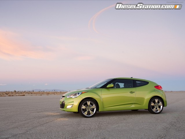 Hyundai Veloster 2012 Picture #21 Hyundai Veloster 2012 Picture #21