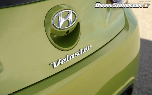 Hyundai Veloster 2012 Widescreen Picture #6 Hyundai Veloster 2012 Widescreen Picture #6