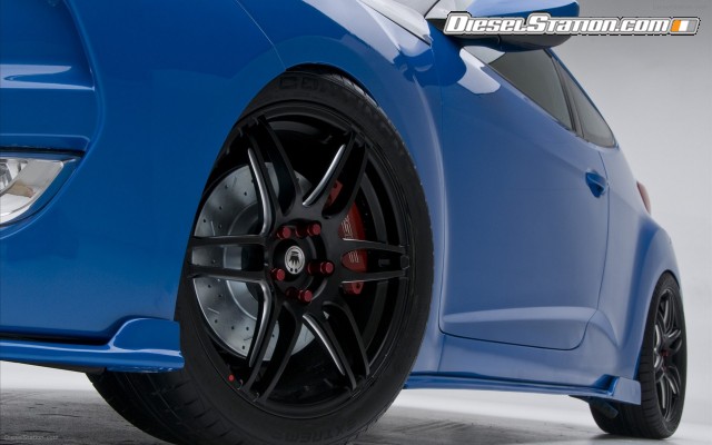 Hyundai Veloster PM Lifestyle Widescreen Picture #7 Hyundai Veloster PM Lifestyle Widescreen Picture #7