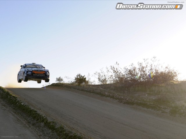 Hyundai Veloster Rally Picture #14 Hyundai Veloster Rally Picture #14