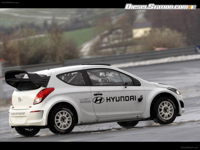 Hyundai i20 WRC 2014 Picture #15 Hyundai i20 WRC 2014 Picture #15