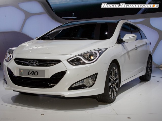 Hyundai i40 TOURER 2012 Picture #14 Hyundai i40 TOURER 2012 Picture #14