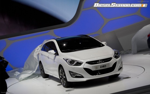 Hyundai i40 TOURER 2012 Widescreen Picture #6 Hyundai i40 TOURER 2012 Widescreen Picture #6