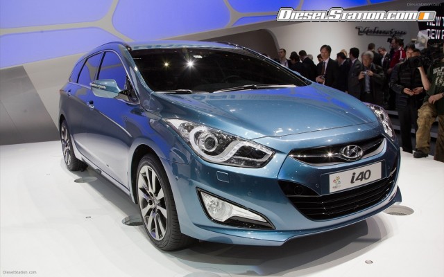 Hyundai i40 TOURER 2012 Widescreen Picture #3 Hyundai i40 TOURER 2012 Widescreen Picture #3