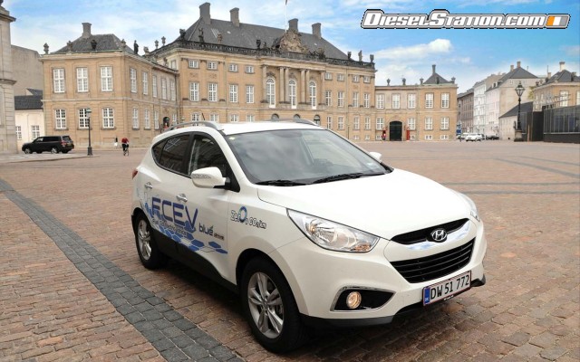 Hyundai ix35 Fuel Cell Widescreen Picture #13 Hyundai ix35 Fuel Cell Widescreen Picture #13