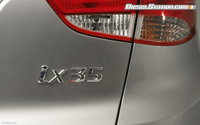 Hyundai ix35 teaser Widescreen Picture #0 Hyundai ix35 teaser Widescreen Picture #0