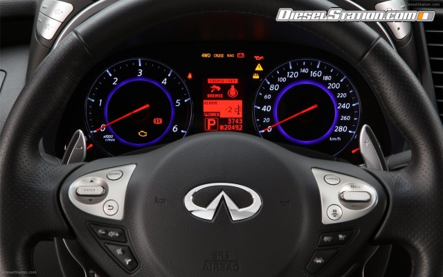 Infiniti FX30d S 2011 Widescreen Picture #5 Infiniti FX30d S 2011 Widescreen Picture #5