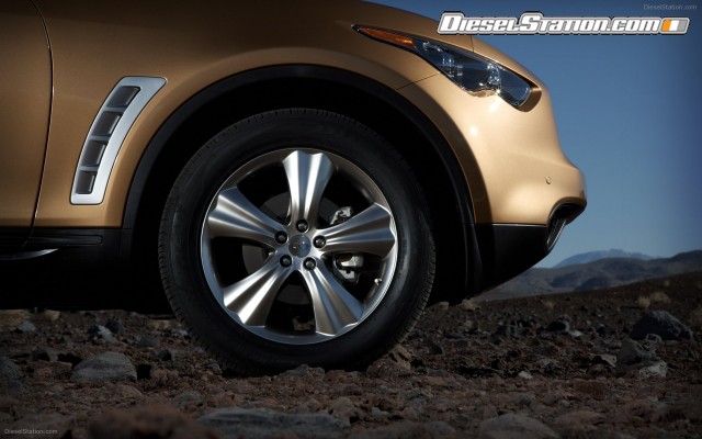 Infiniti FX35 Widescreen Picture #3 Infiniti FX35 Widescreen Picture #3