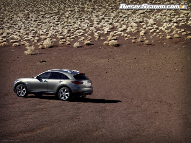 Infiniti FX50 Picture #27 Infiniti FX50 Picture #27