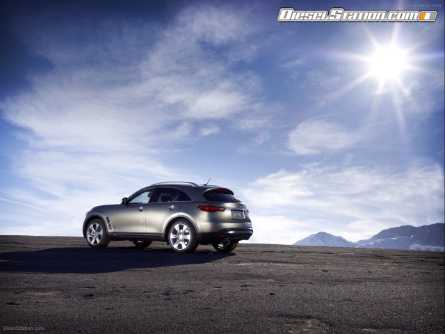 Infiniti FX50 Picture #42 Infiniti FX50 Picture #42