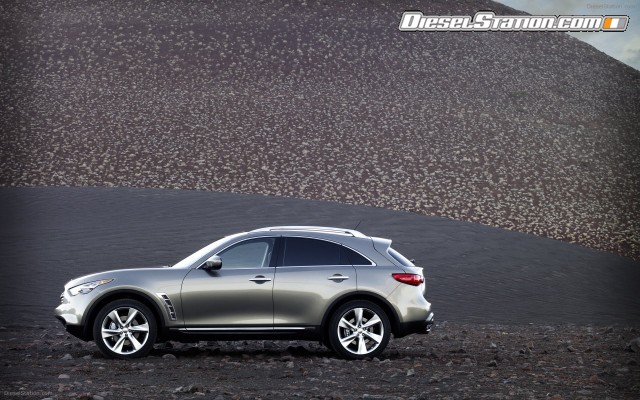Infiniti FX50 Widescreen Picture #28 Infiniti FX50 Widescreen Picture #28